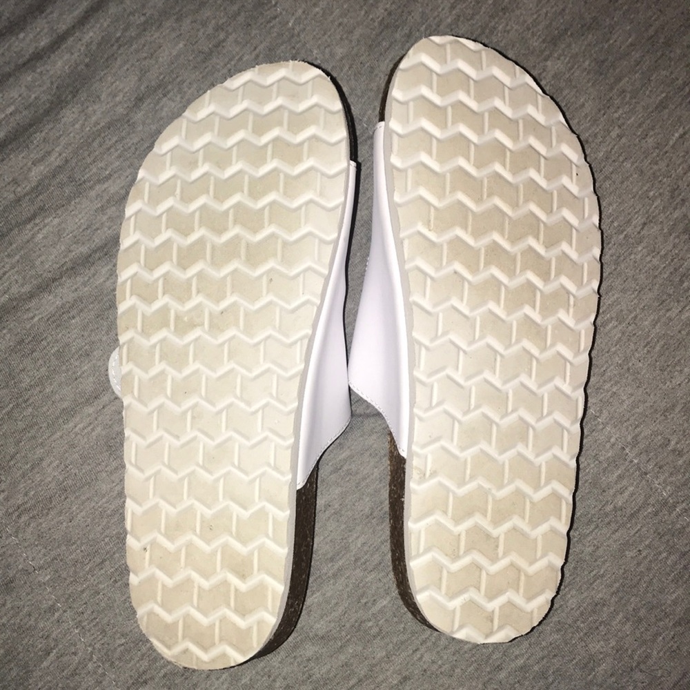 White SONOMA sandals - Picture 2 of 3